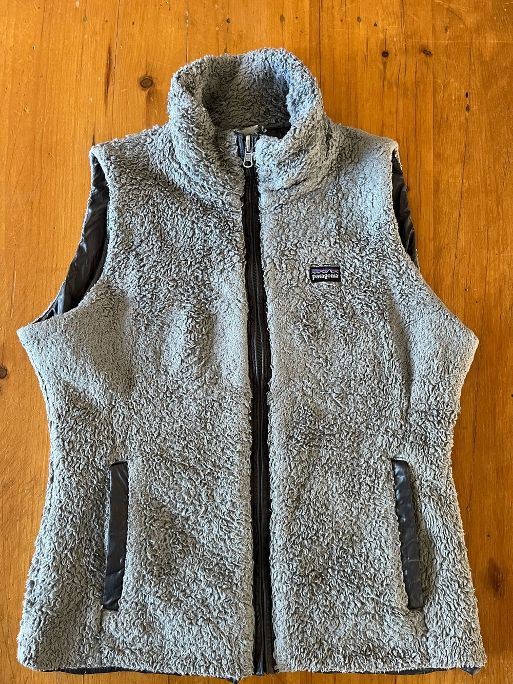 Patagonia Vintage 90s Los Gatos Women’s Reversible Gray/Blue Fleece/Nylon Vest